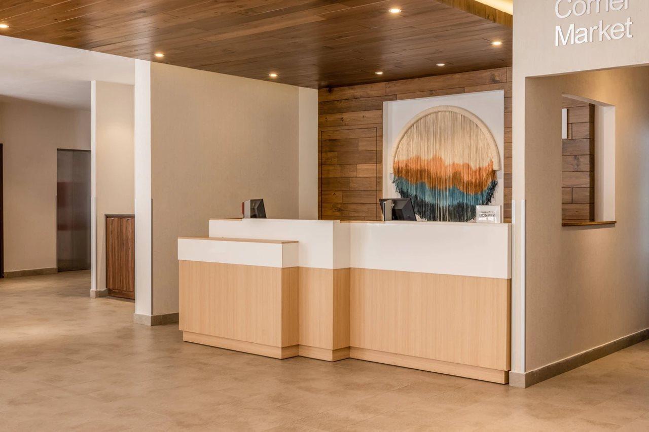 Fairfield By Marriott Inn And Suites Cancun Downtown Экстерьер фото